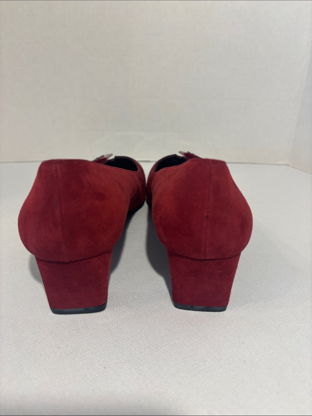 Stuart Weitzman Burgundy Suede & Patent Leather Front and Buckle Heel Pumps. 8.5 - Picture 6 of 10